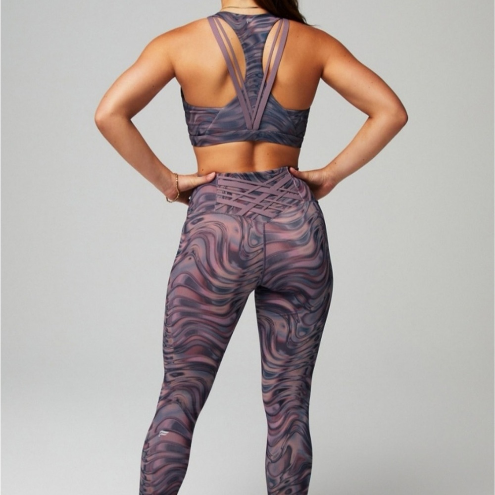 Fabletics Women's Swirl Pattern leggings and sports bra set L